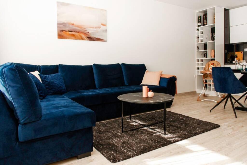 Super Luxurious & Spacious Designer Apartment. 旧扎戈拉 外观 照片