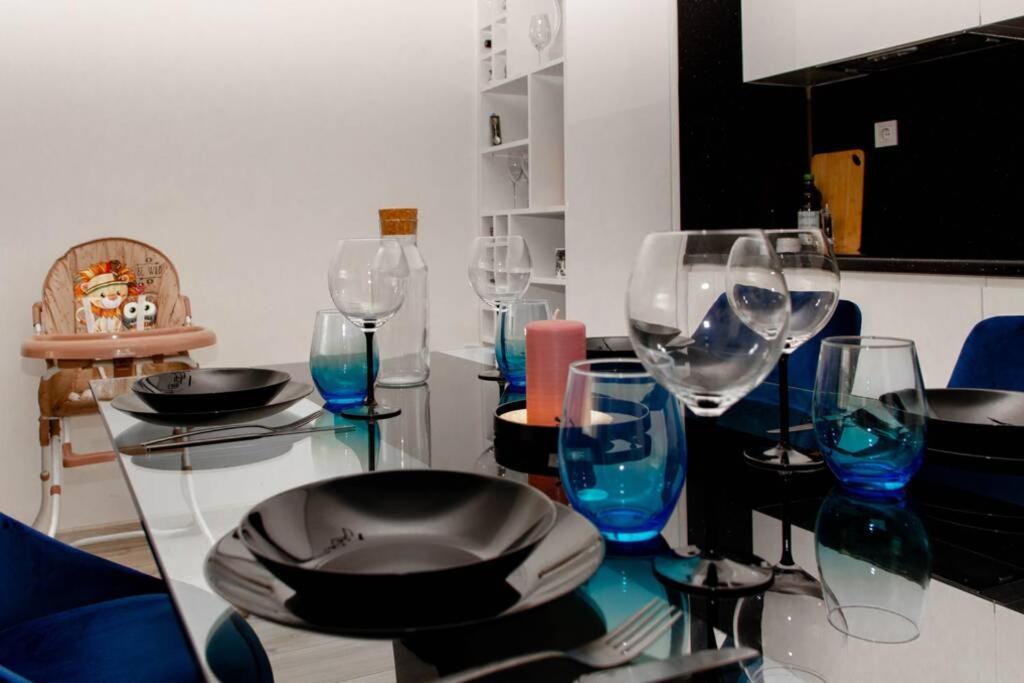 Super Luxurious & Spacious Designer Apartment. 旧扎戈拉 外观 照片