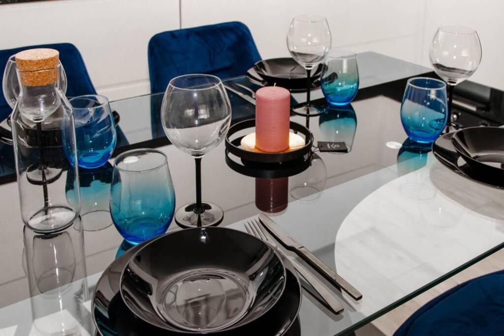 Super Luxurious & Spacious Designer Apartment. 旧扎戈拉 外观 照片