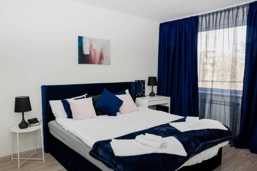 Super Luxurious & Spacious Designer Apartment. 旧扎戈拉 外观 照片