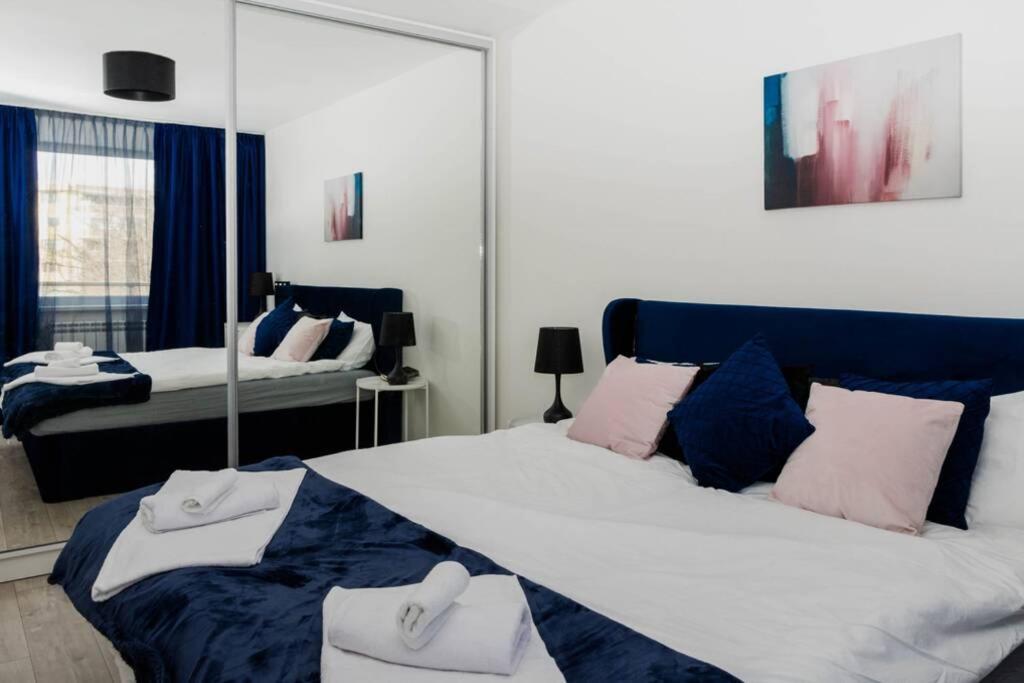 Super Luxurious & Spacious Designer Apartment. 旧扎戈拉 外观 照片