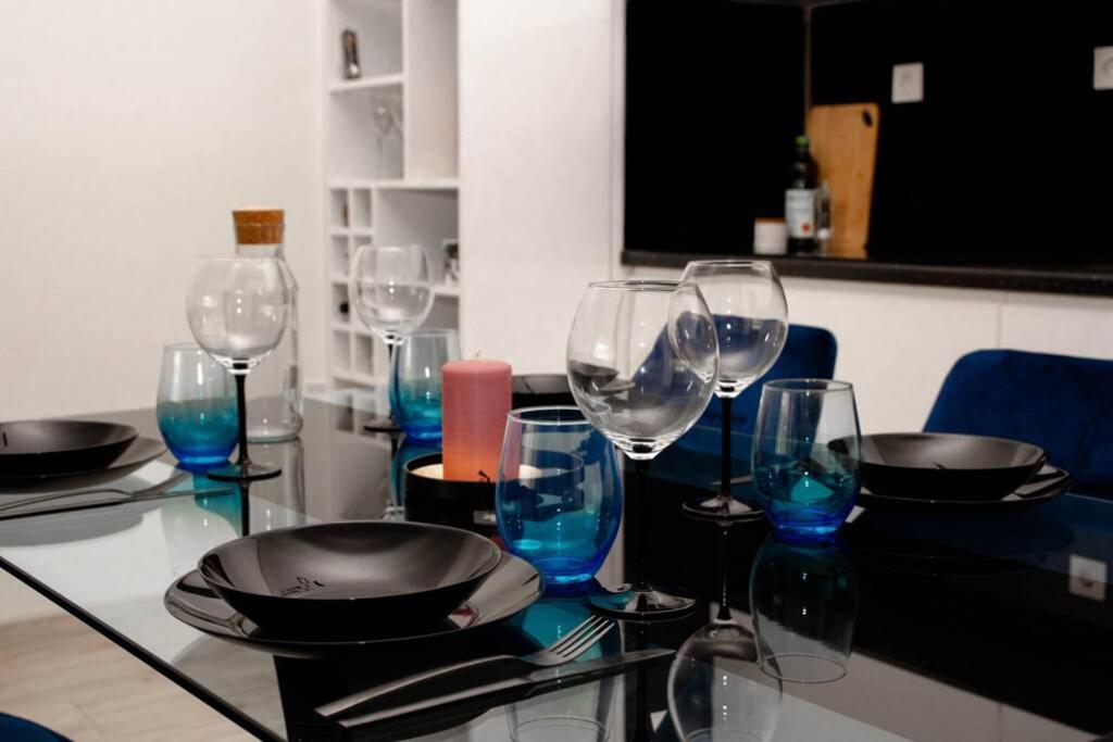 Super Luxurious & Spacious Designer Apartment. 旧扎戈拉 外观 照片